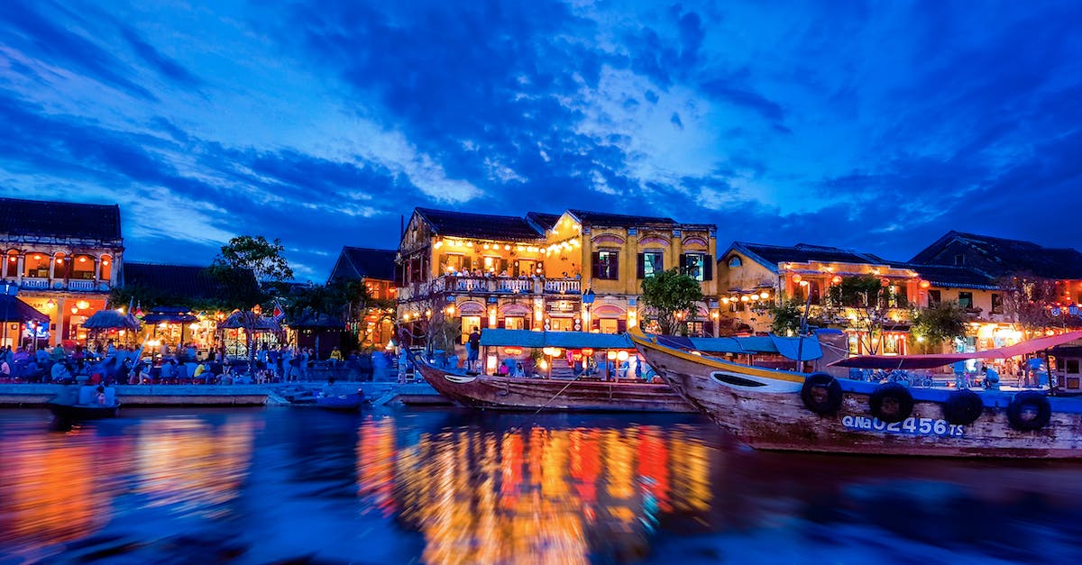 The Best Riverside Restaurants: Captivating Views, Tranquil Ambiance & Exceptional Cuisine